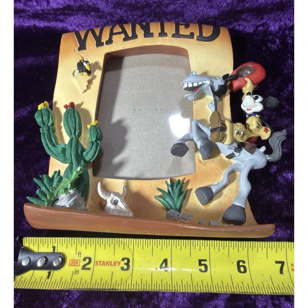 Mickey Mouse 3D Frame Wanted Cowboy Western‎ Desert Southwestern Scene